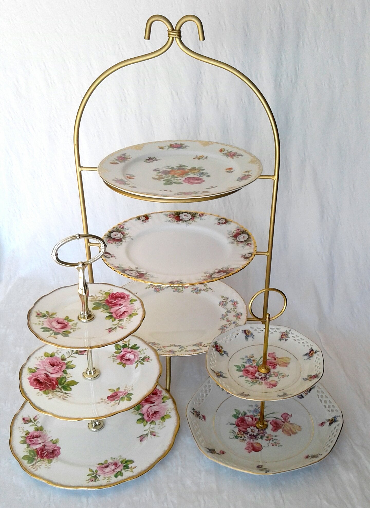 3-Tier Gold Metal Stand